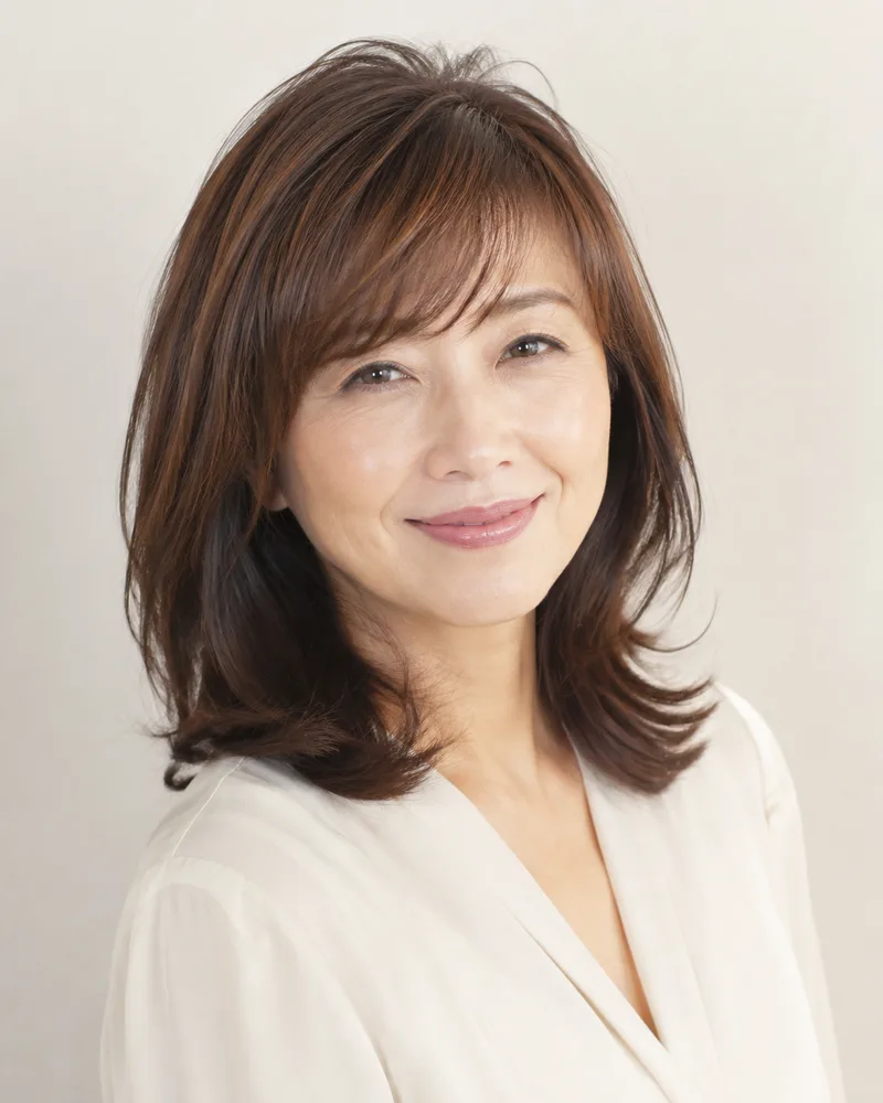 40代をイメージしたミディアムレイヤー